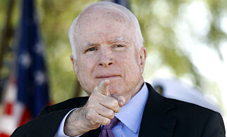 John McCain ut mot Trump: - Jeg driter i hva presidenten vil gjøre. Vi skal ikke utføre vanntortur