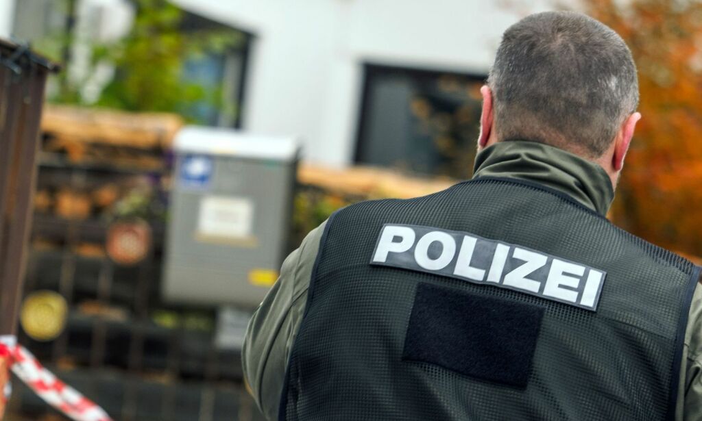 Fire tyske politibetjenter skutt av høyreekstremist. - Reichsbürger blir ikke avvist som en gruppe «galninger»