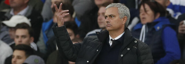 Mourinho hånet av fansen og eks-elev etter sitt livs mareritt mot Chelsea