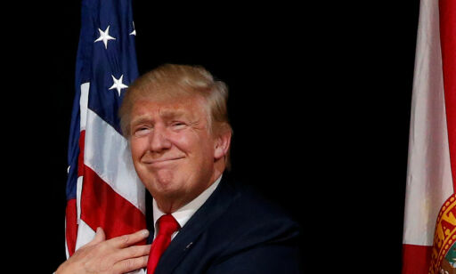 Trump lanserte egen nyhetssending midt under gigantarrangement i Florida