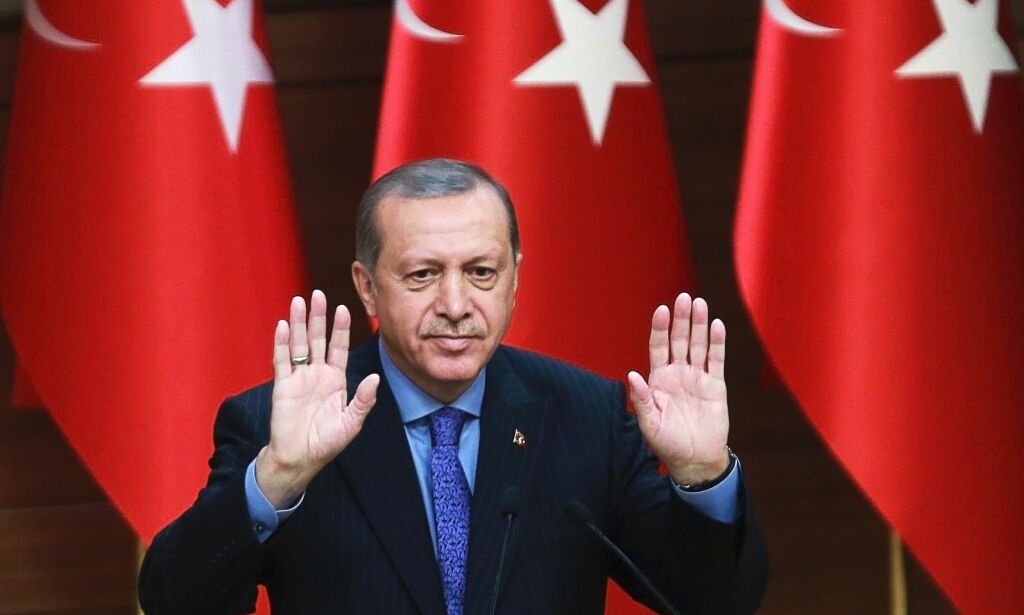 Erdogan vil klage Nederland inn for EMD og beskylder Merkel for å støtte «terrorister»