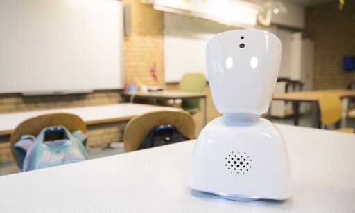 Robot hjelper over 150 barn å delta i skolen