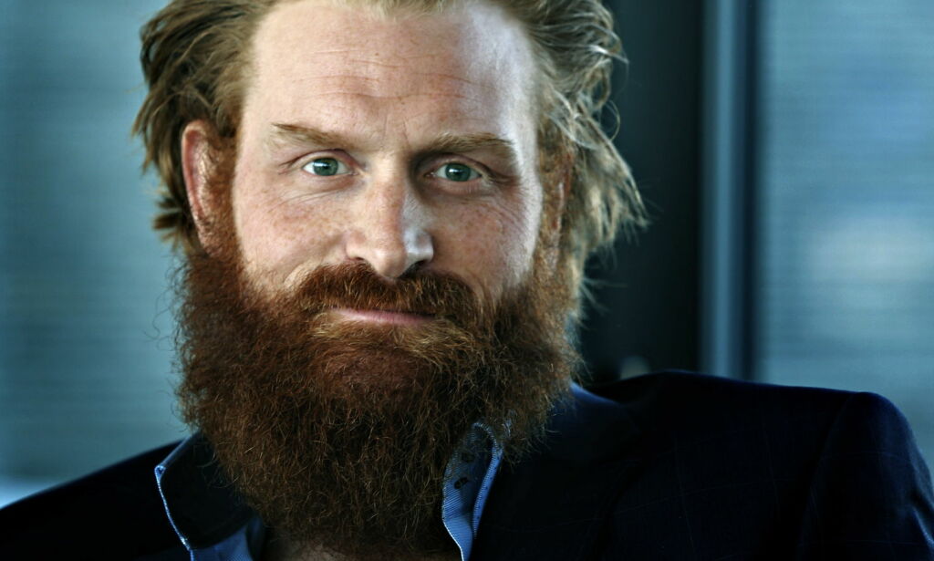 Kristofer Hivju om å overta rollen til Mikael Persbrandt og dele sett med Hollywood-stjerner: - Ikke plass til misunnelse