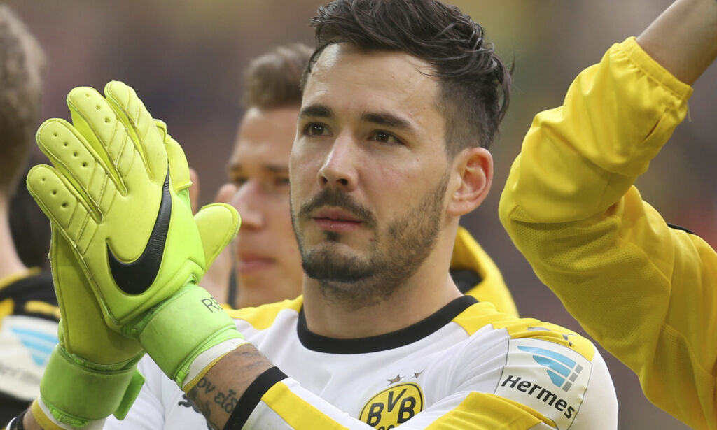 Dortmund-keeperen sliter etter angrepet: - Det er det verste, at jeg ikke får sove om natten
