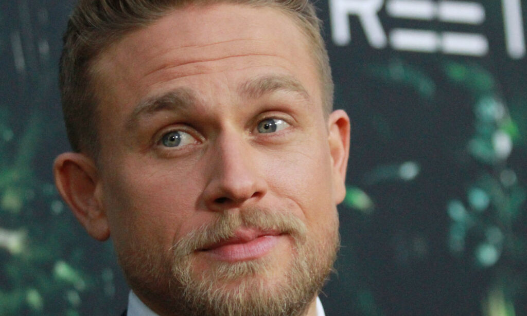 «Sons of Anarchy»-stjernen snakker ut om det spontane tabbe-ekteskapet