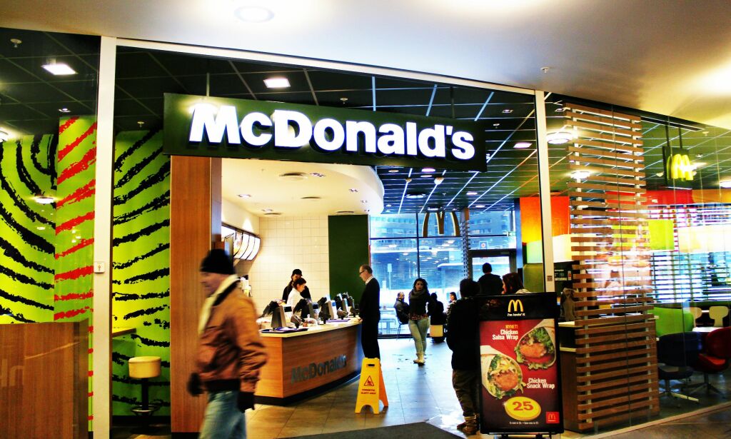 McDonald’s frifunnet etter krangel om burgere til 10 kroner