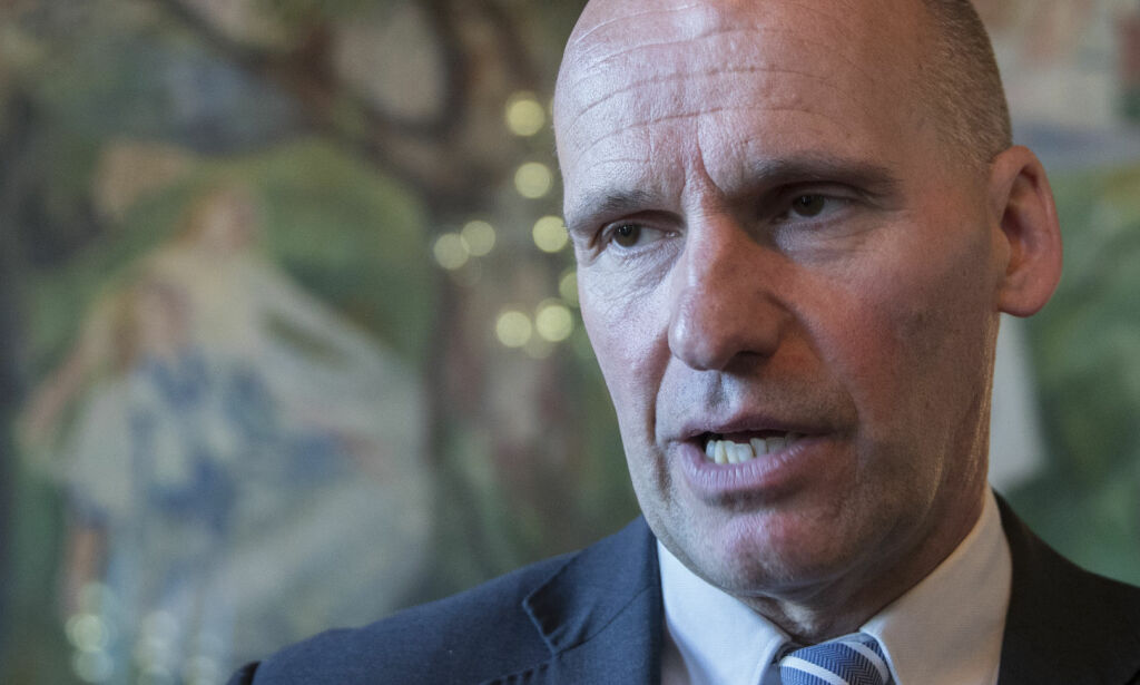 57 Høyre-ordførere krever at Arbeiderpartiet stanser Geir Lippestad: - Et røvertokt som rammer lærere og sykepleiere