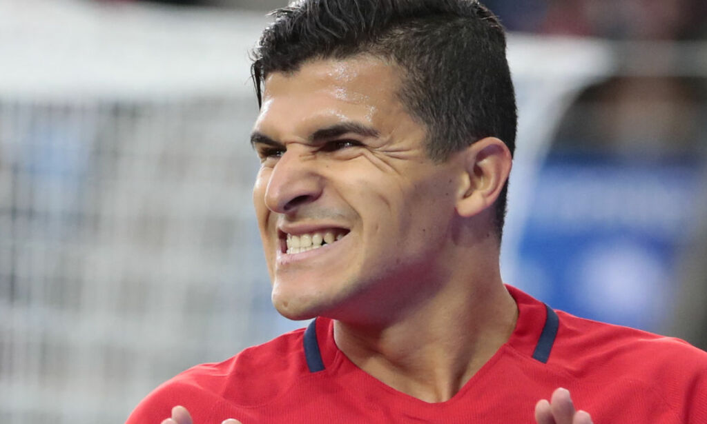 Tarik Elyounoussi klar for Champions League-klubb