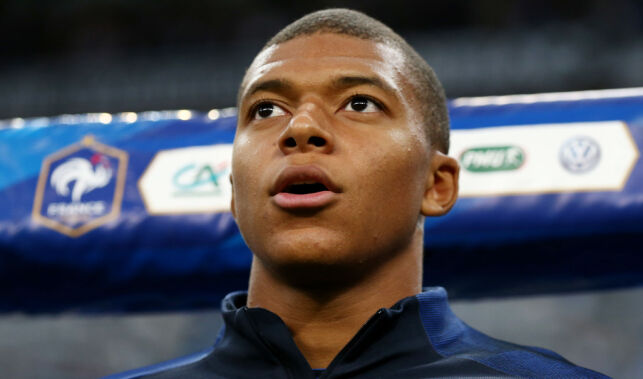 Mbappé klar for PSG - svarte med scoring for Frankrike