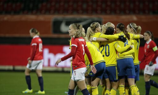 Svenskene gjør som danskene. Krever bedre avtaler på landslaget