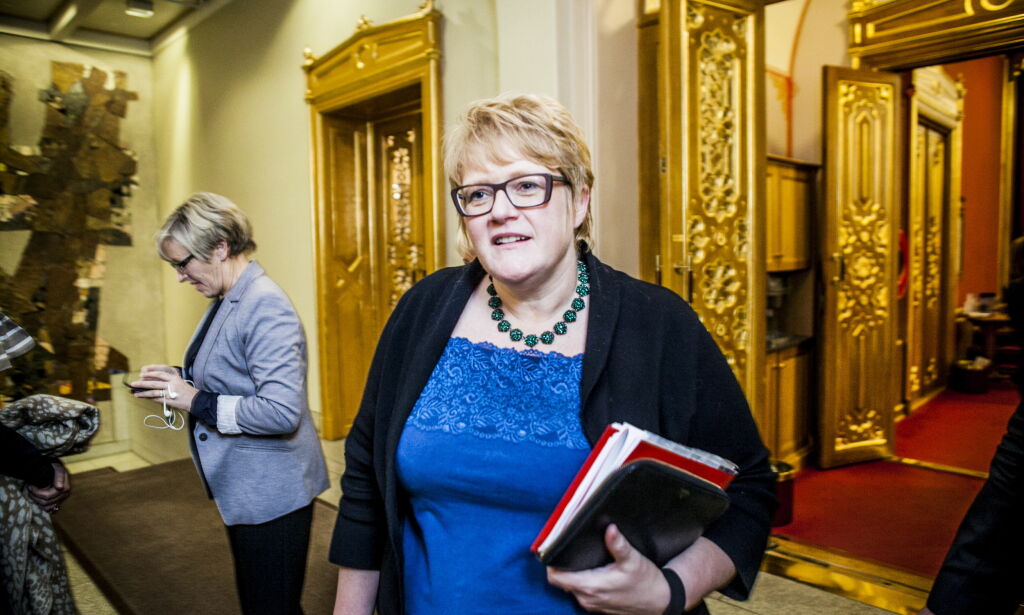 Vil frata Helsedirektoratet retten til å autorisere utenlandsstudentene