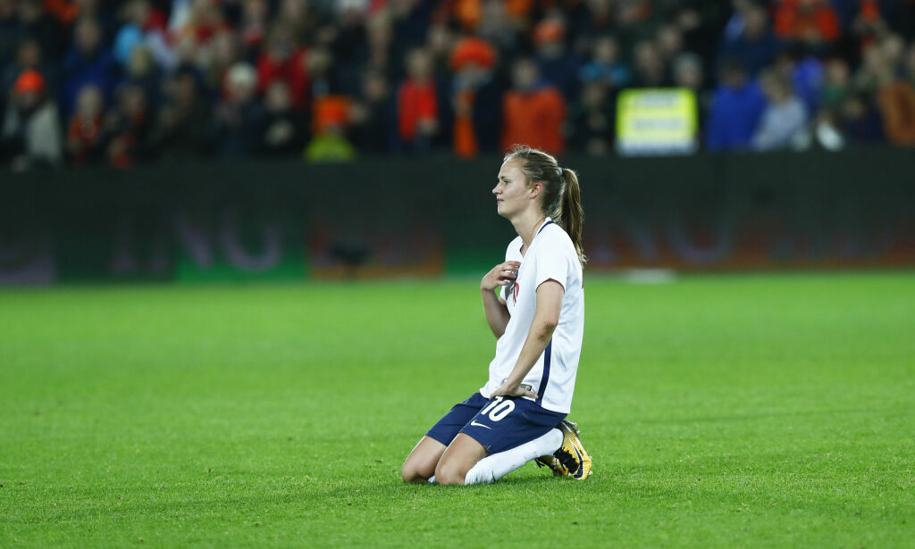 Fotballjentene nummer 14 på FIFA-rankingen. Det er det dårligste noensinne