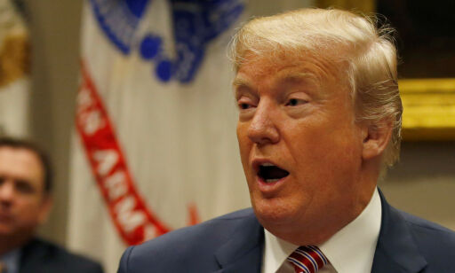 Trump vil væpne lærere: - Våpenfrie soner er som å kjøpe iskrem for en drapsmann
