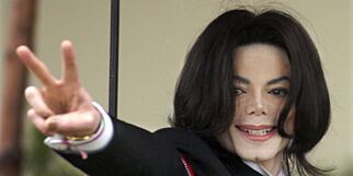 Raser mot Michael Jackson-dokumentar: - En offentlig lynsjing