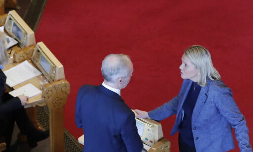 Slik trosset Listhaug Erna i dag