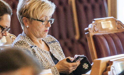 Jusprofessor om sexmeldingen:- Parodisk å bruke tid på dette sludderet