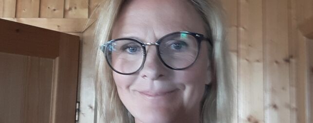 Elever skulle bake brød. Hjemmeleksen var på over 1000 ord. - Det er nok nå