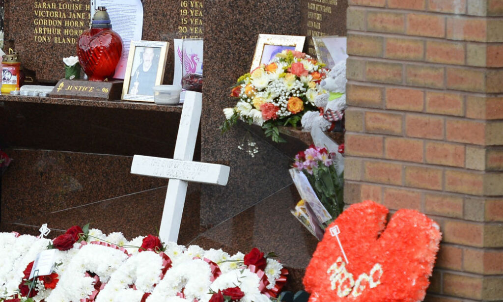 Tiltalt for uaktsomt drap etter Hillsborough-tragedien i 1989