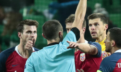 Hevder rasende Jarstein måtte holdes igjen