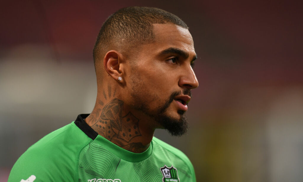 Barcelona låner Boateng