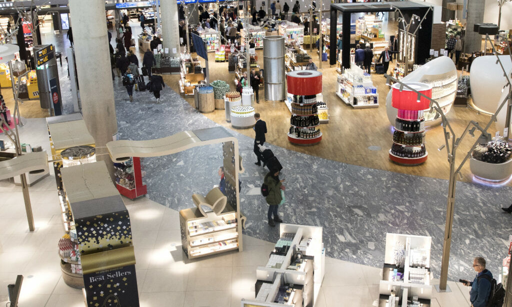 Ny trend på Gardermoen: Tom koffert fylt med stjålne klær