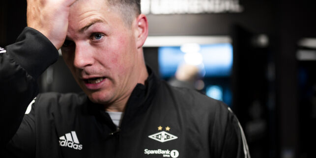 Helland foran TV-en: - Faen