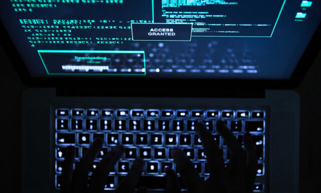 USA og Storbritannia slår alarm: Russland-støttede hackere står bak gigantisk globalt dataangrep