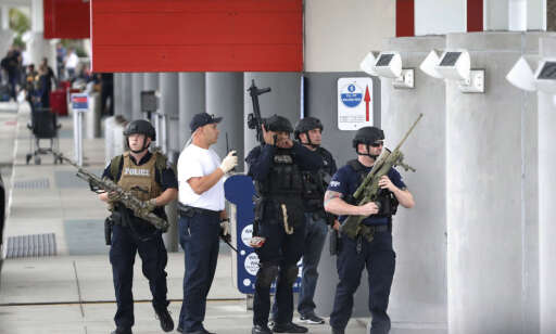 26-åringen tok opp skytevåpenet fra bagasjen og skjøt 13 personer ved bagasjebåndet på flyplassen i Fort Lauderdale